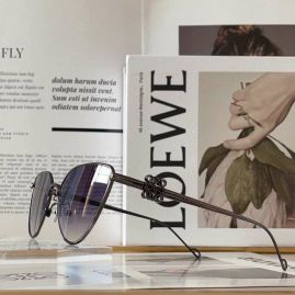 Picture of Loewe Sunglasses _SKUfw47035056fw